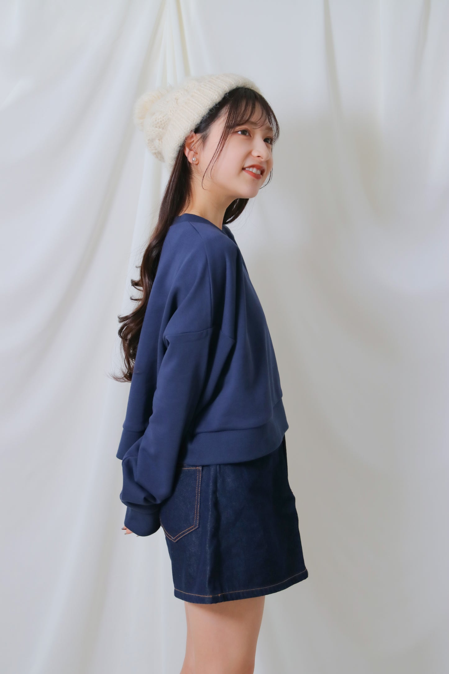 umm. logo short sweat