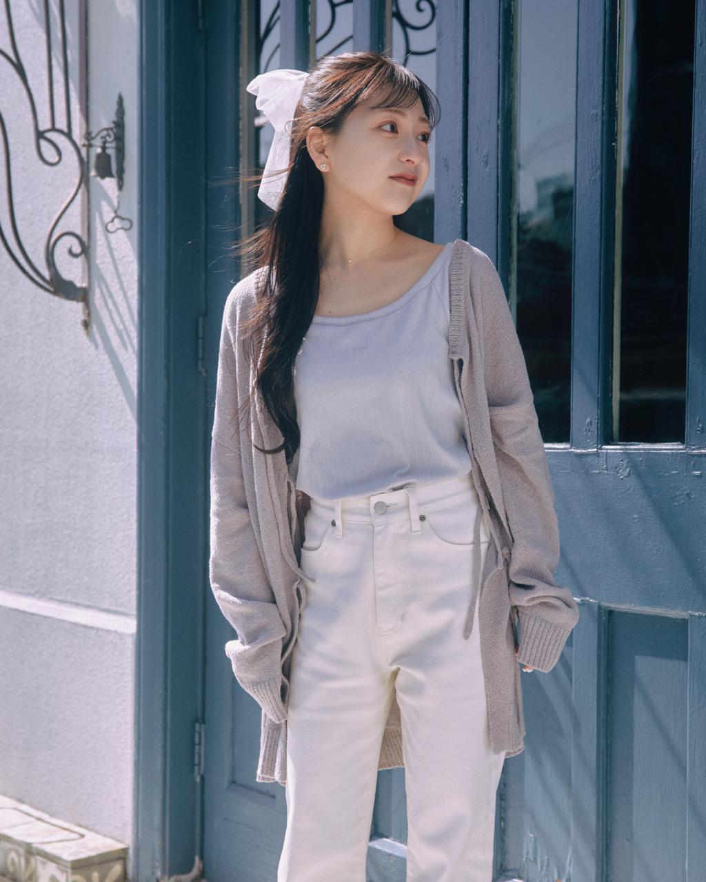 over ribbon cardigan