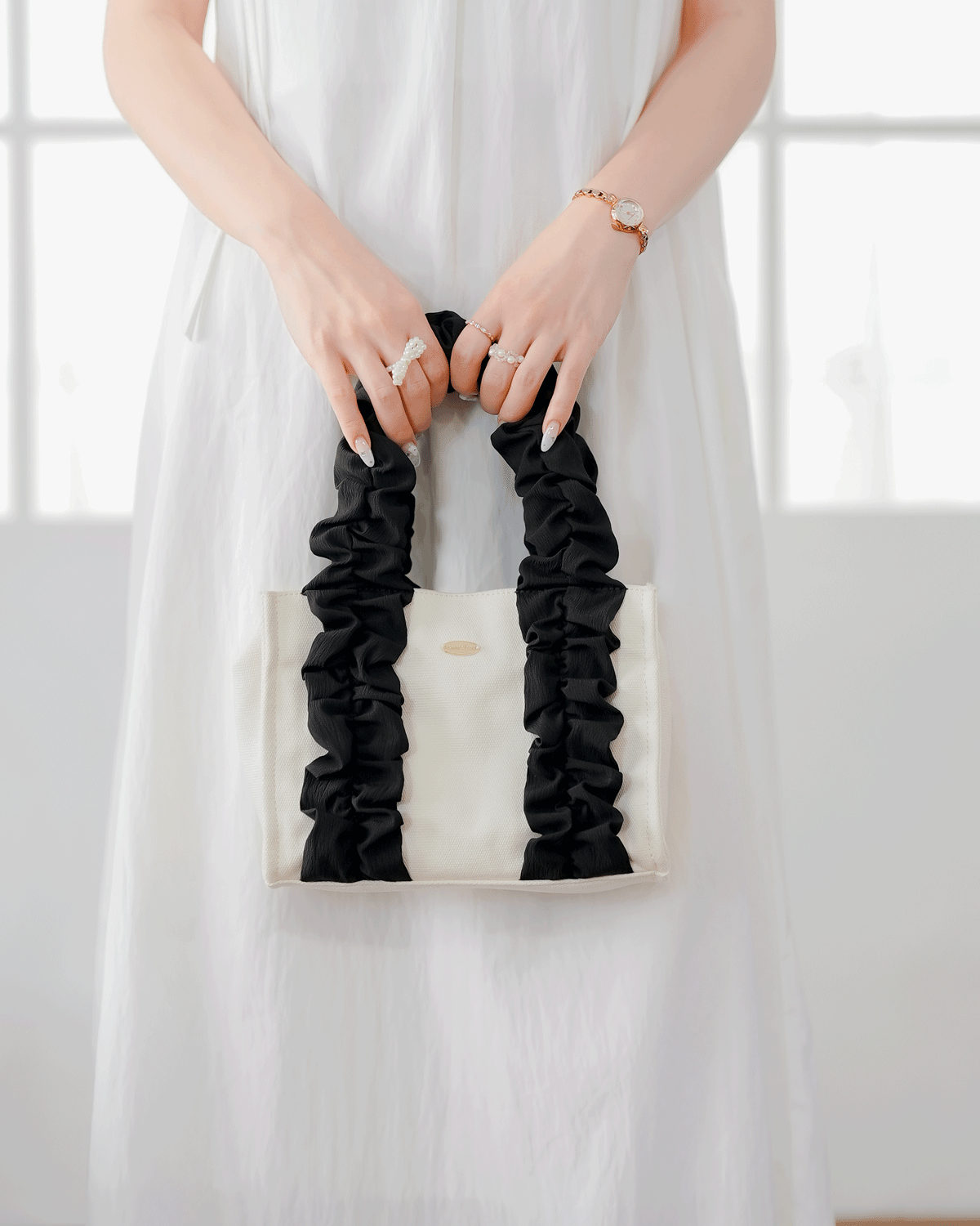 frill canvas bag