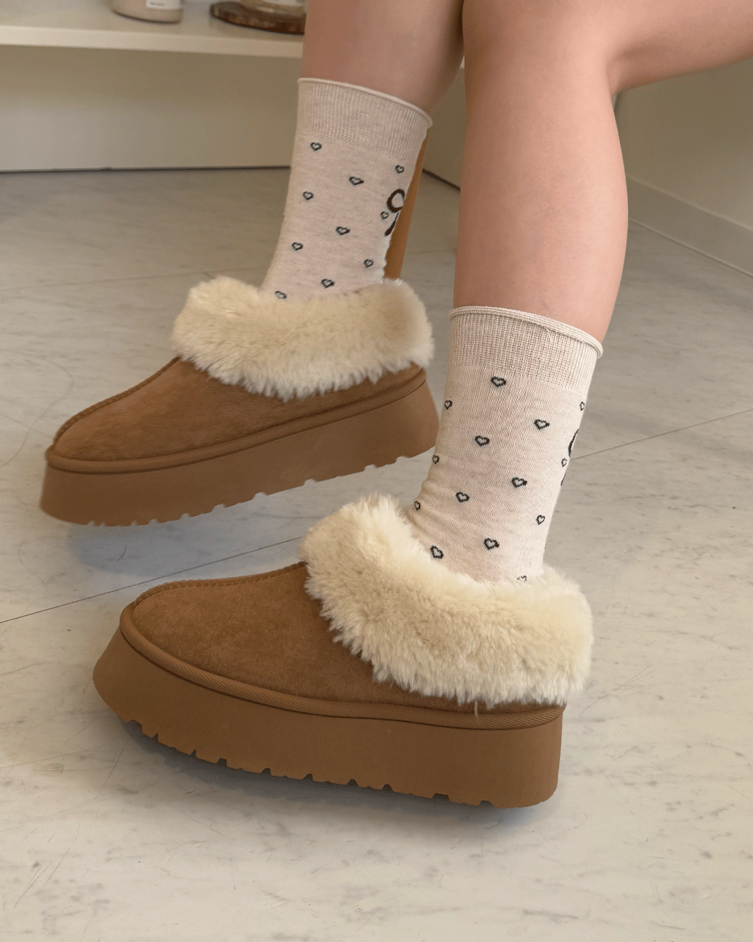 Heart dot socks