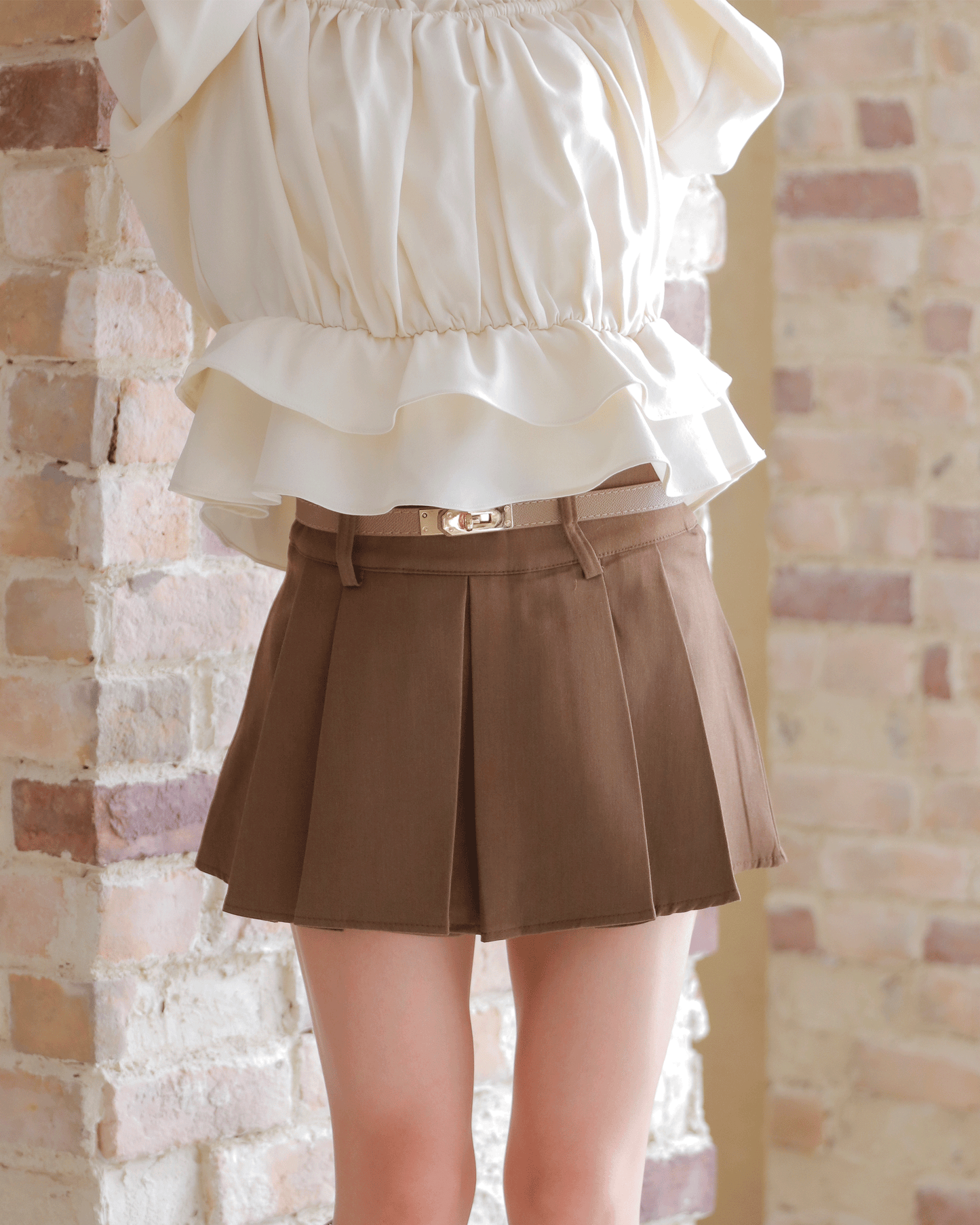 Short Pleated Skirt Pants（ベルト付き）