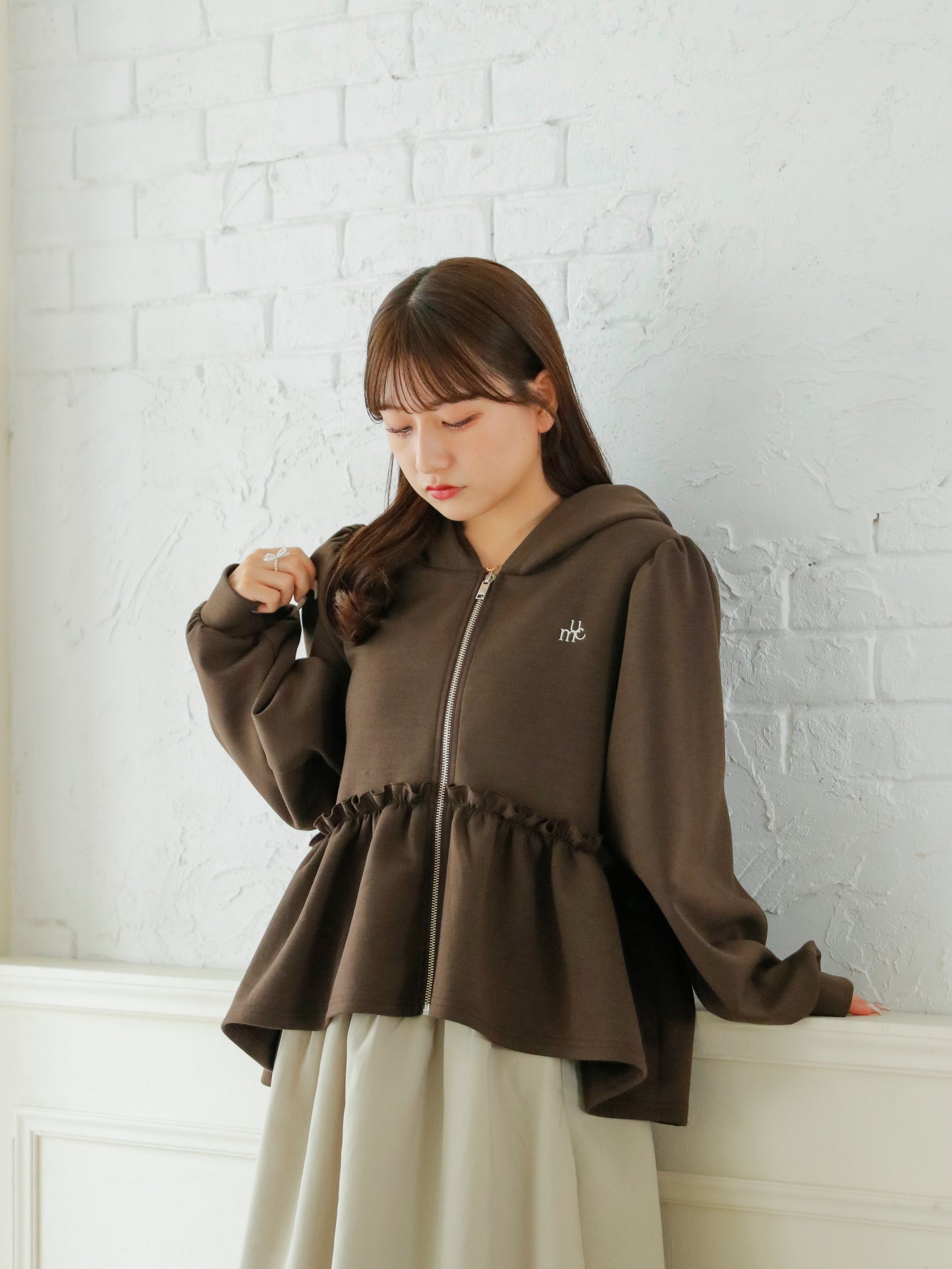 【新色】peplum frill parker