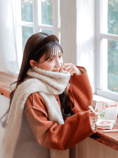 Fluffy Knit Muffler